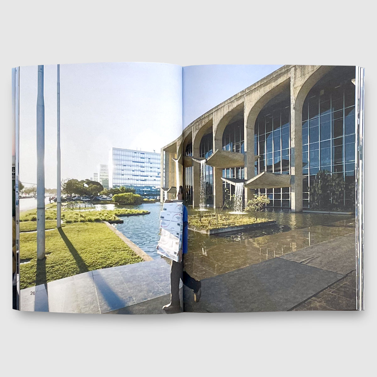 Iwan Baan | Brasilia – Chandigarh Living With Modernity | Post