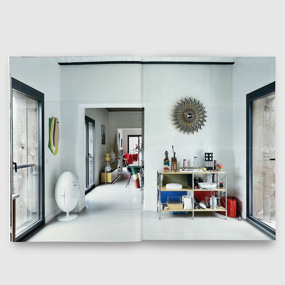 a_u_2025_12__03_22841283-8413-