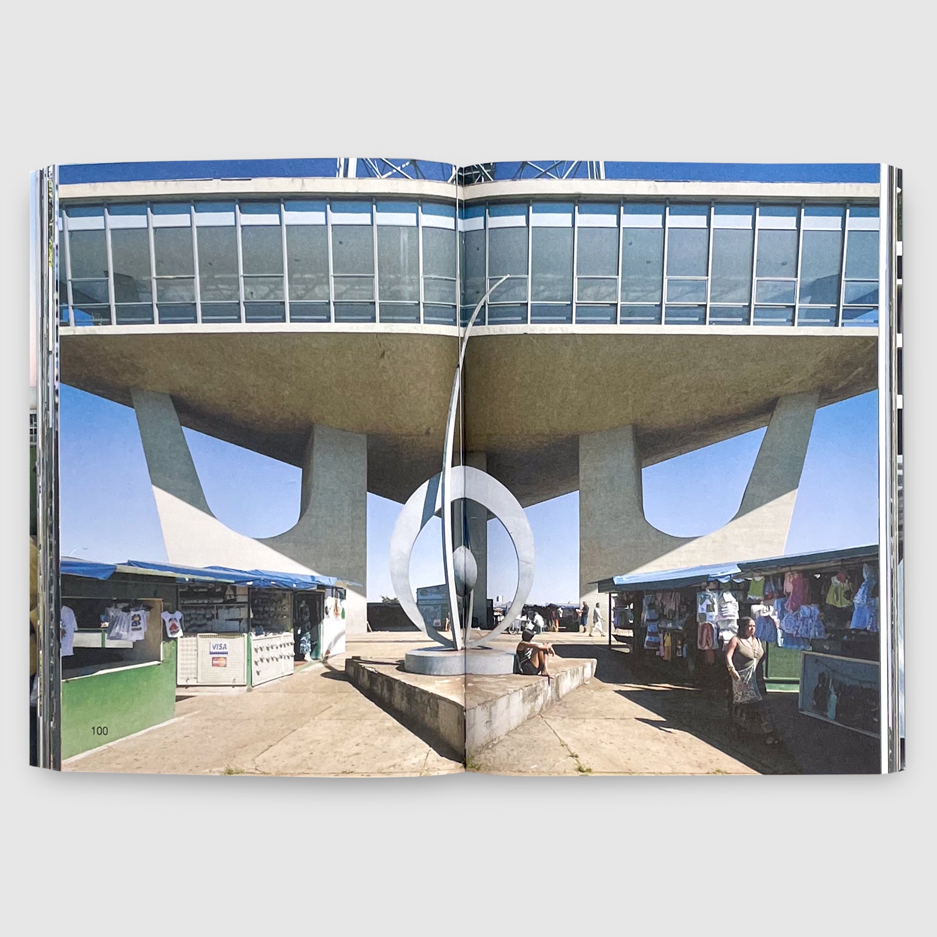 Brasilia___Chandigarh_Living_W