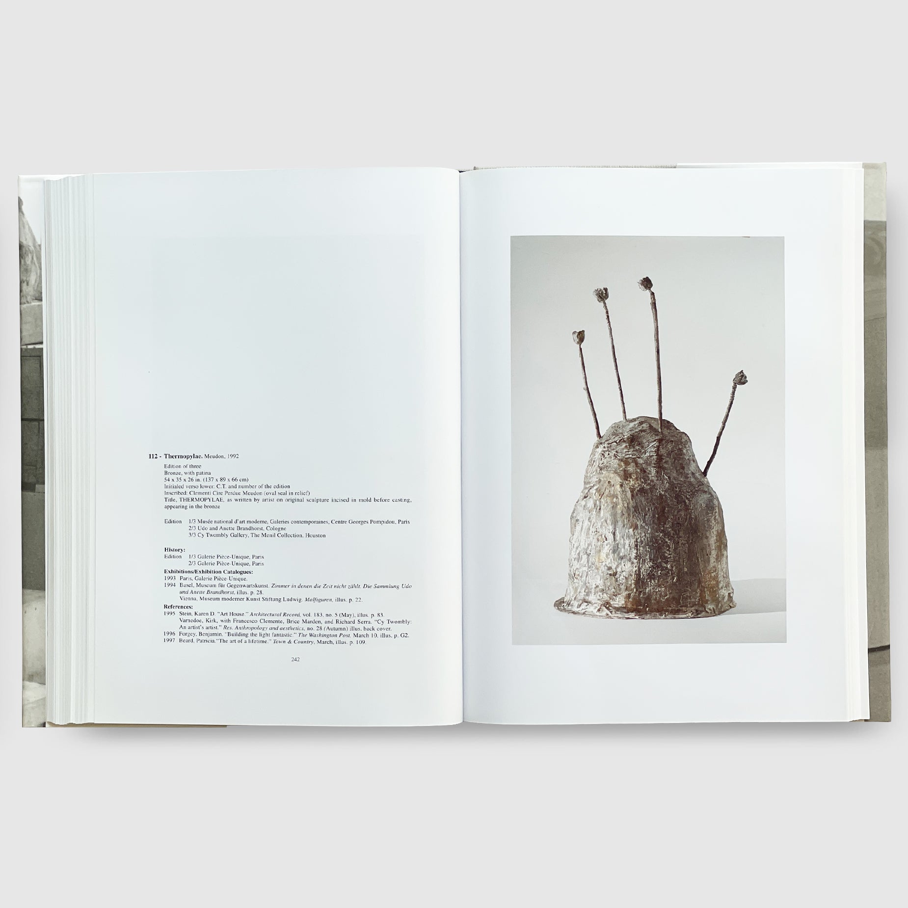 Cy Twombly | Catalogue Raisonne of Sculpture Vol.1 1946-1997